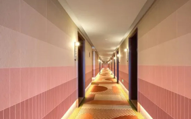 Orange Hotel Xi'an Bell Tower Store