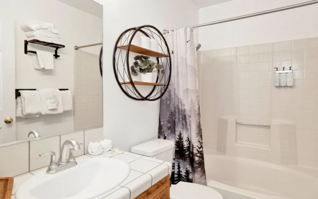 Divine Chateau #2357