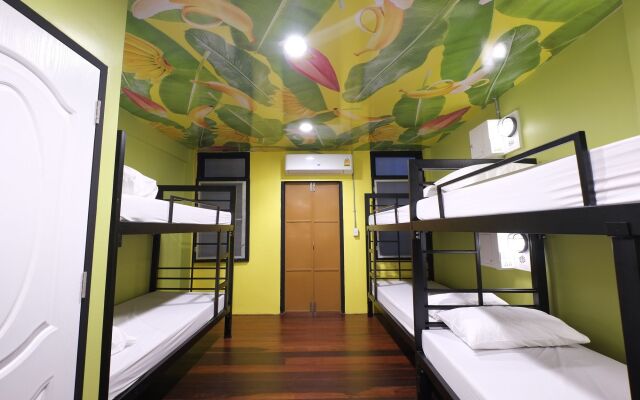 Everyday Bangkok Hostel @Khaosan