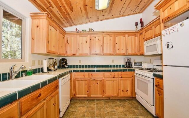 McWhinney The Pooh's Den