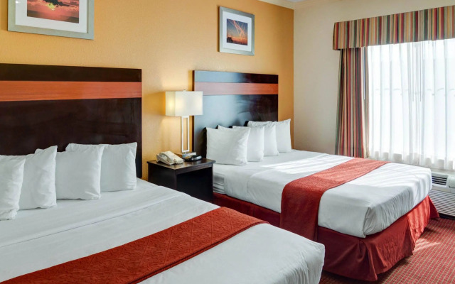 Quality Suites Houston IAH Airport - Beltway 8