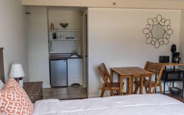 Hawaiian Monarch #708