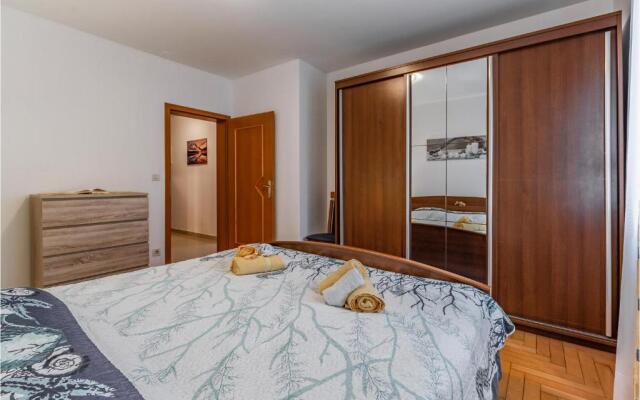 Stunning Apartment in Pula With Wifi and 2 Bedrooms