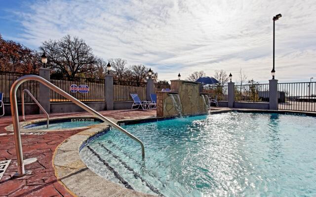 Holiday Inn Express Hotel & Suites Graham by IHG