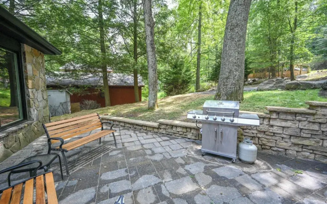 Lucky Penny by Taylor Made Deep Creek