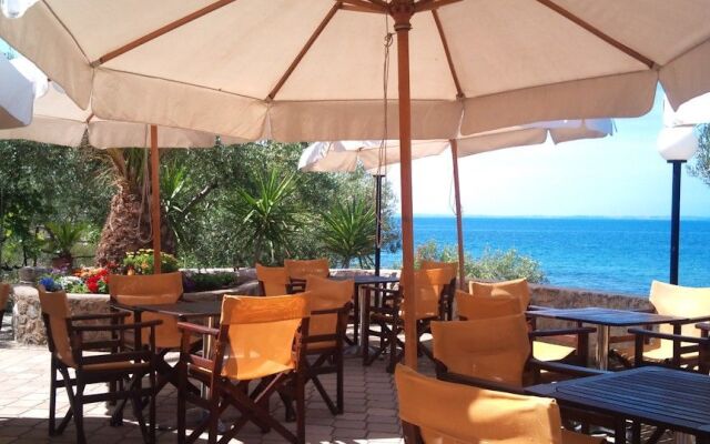Maistrali Beach Hotel