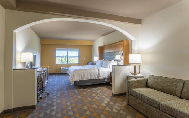 Holiday Inn Hotel & Suites Beaufort at Highway 21 by IHG