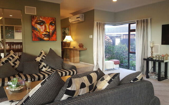 Alfresco Bed & Breakfast