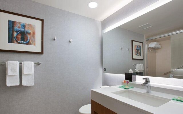 Hyatt Place Cleveland / Westlake / Crocker Park