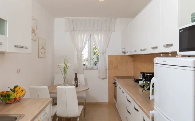 Apartments Blazevic - Two Bed/apt With Hot Tub