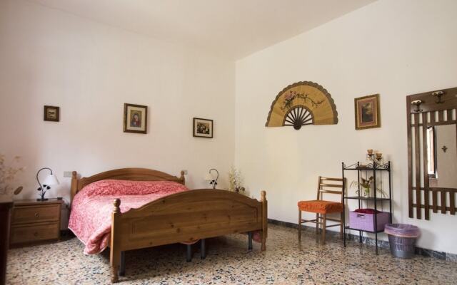 Rustic Tuscan Apartment