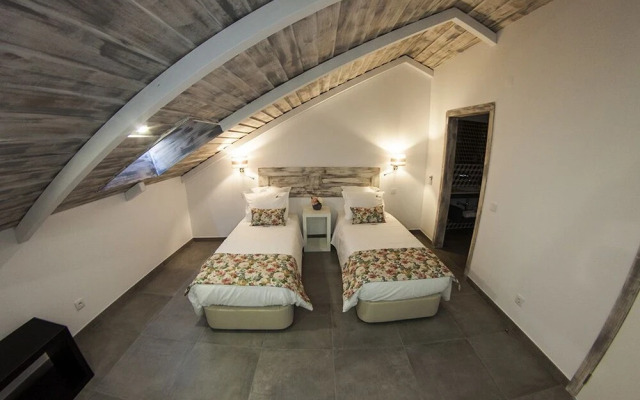 Casa do Adro da Golegã - Guest House