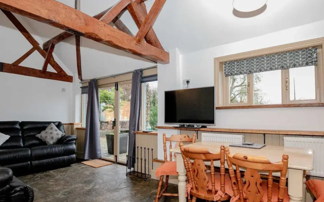 Host Stay Snodsbury Barn