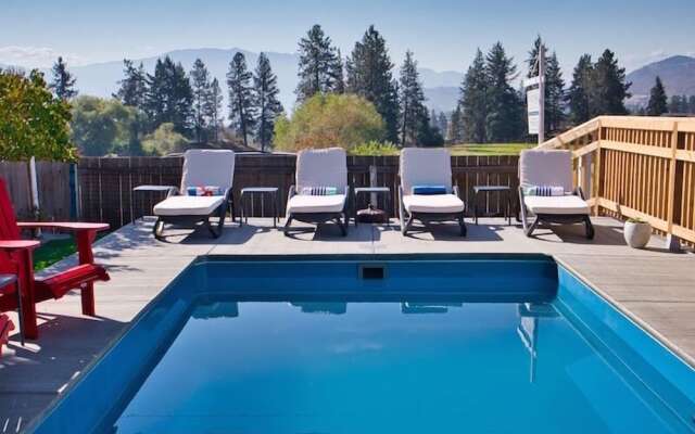 Salish Bed & Breakfast and Spa