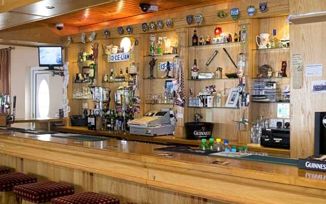 Ravine Hotel