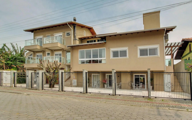 Residencial Casa Flora