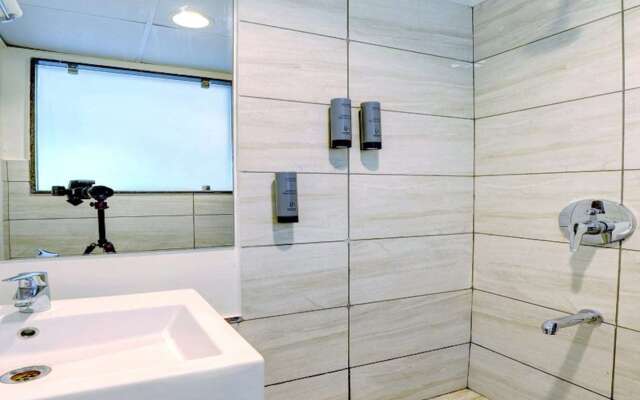 MySpace Express GD Inn