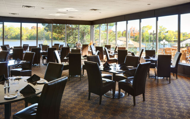 Holiday Inn Peterborough-Waterfront, ON by IHG