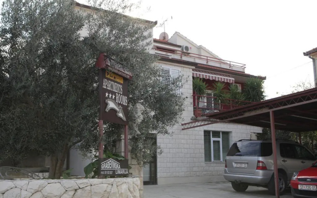 Apartments Kudelik