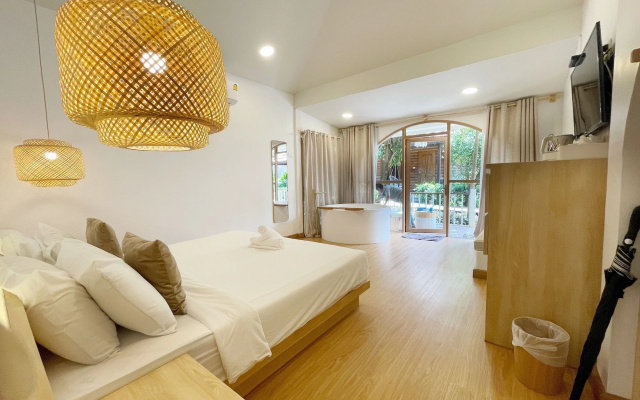 Tonsak Resort