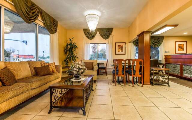 Quality Inn Near China Lake Naval Station
