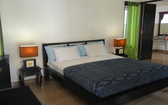Lovina Villa Cinta