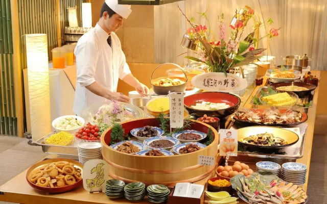 Nagoya Crown Hotel