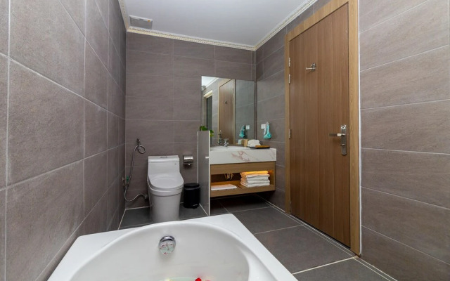 Pearl Beach Hotel Quy Nhon
