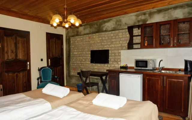 Maria Balat Hotel