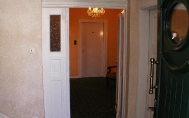 Hotel Pension Villa Holstein