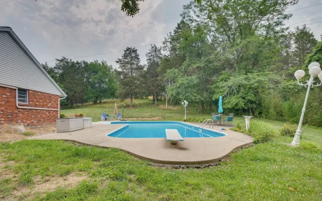 Pet-friendly Union Vacation Rental With Pool!