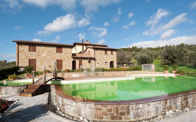 Apartment in Monte del Lago Near Lake Trasimeno