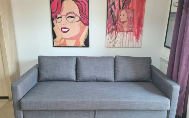 ValeValeHome - fully equipped kitchen, reserved parking, big garden