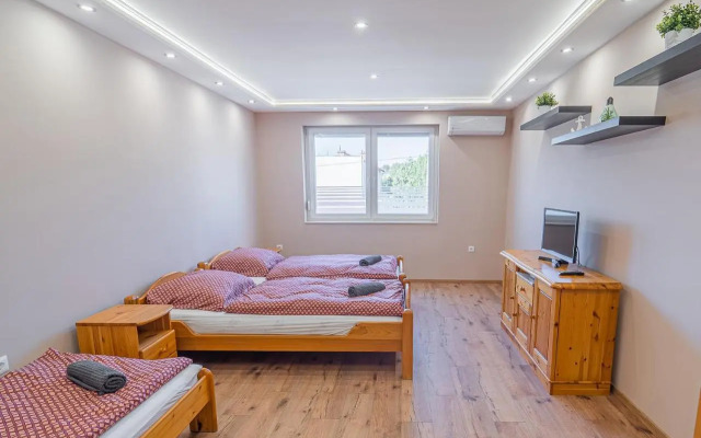 Idevár-Lak Apartman