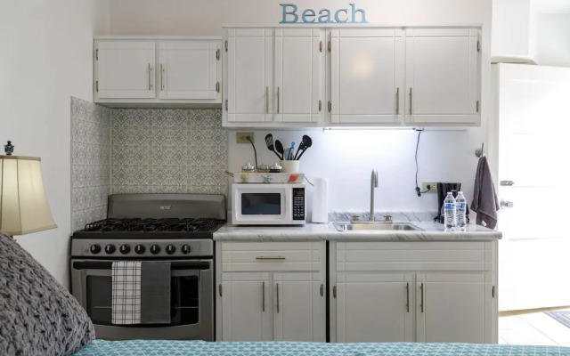 Seaside Adventure Lodging