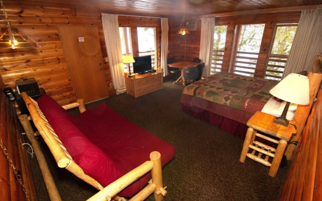 The Lodge At Lolo Hot Springs