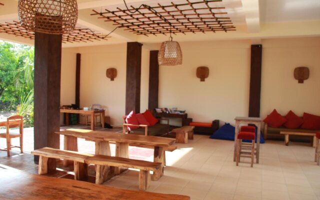 bananaleaf hostel bali