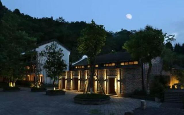 Dujiangyan Jiangnan Memory Hotel
