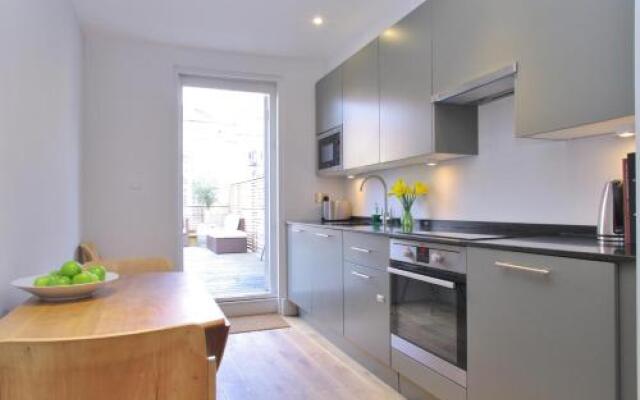 Clerkenwell Premium Deluxe