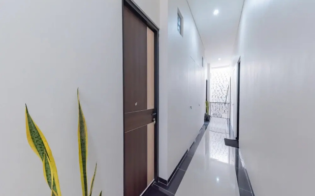 RedDoorz near CSB Mall Cirebon