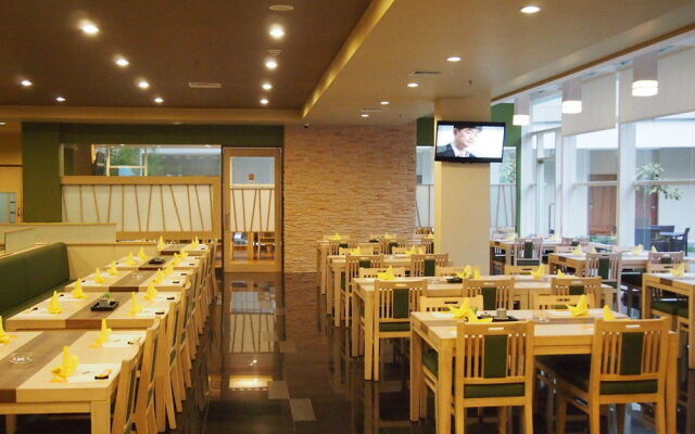 Treepark Serviced Apartment Karawang