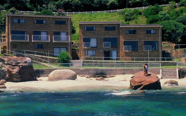 Flora Bay Resort