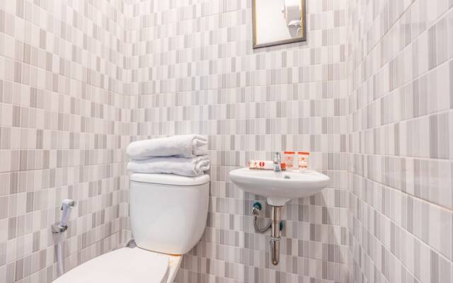 Urbanview Hotel Arafuru Residence Duren Sawit