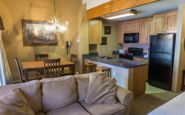 River Mtn Lodge E307