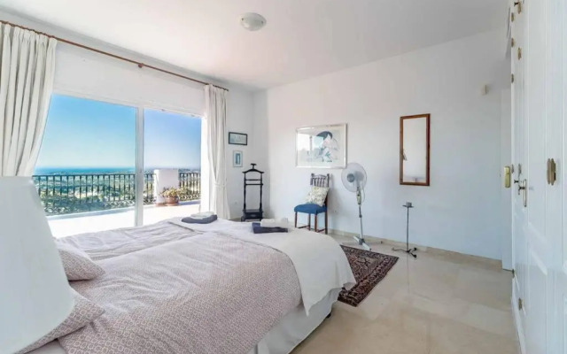 49-La Paz-Hacienda With Breathtaking Views in Mijas!