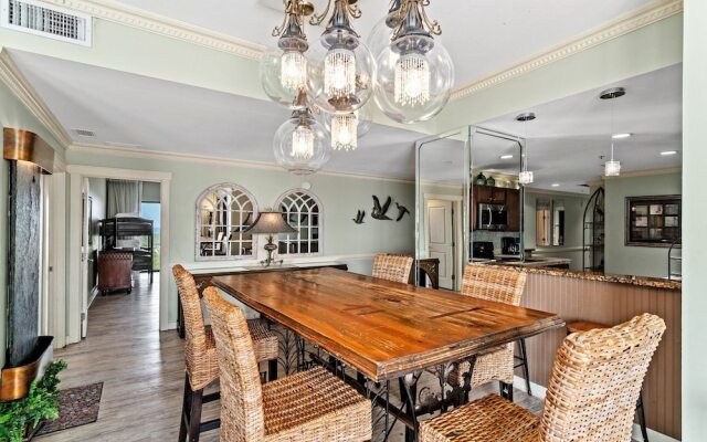 Rooftop Views of The Gulf! 1800 Square Foot Private Rooftop Terrace!