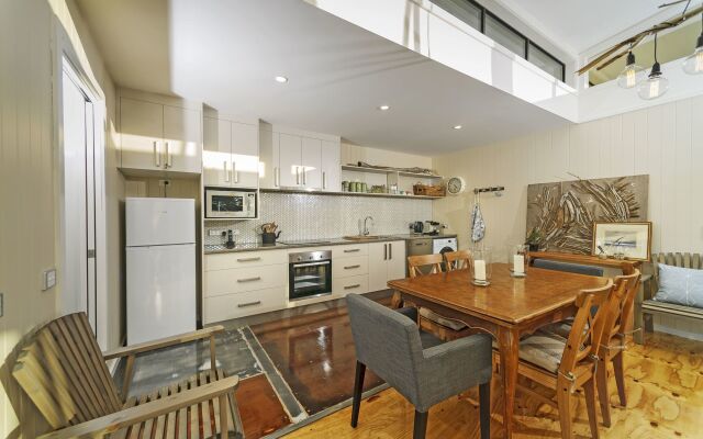 Coastal Pods Wynyard