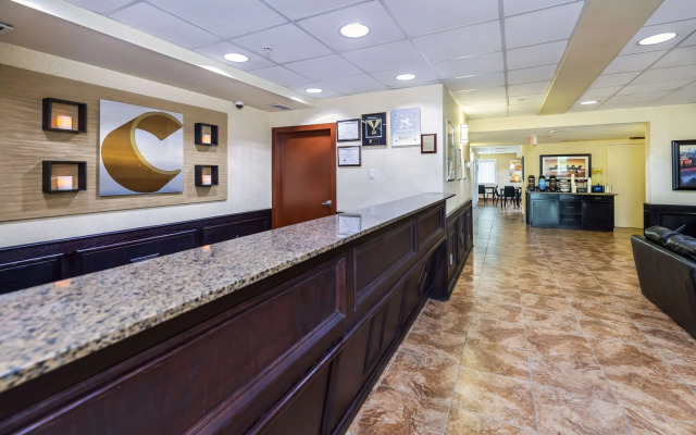 Comfort Inn And Suites Edson