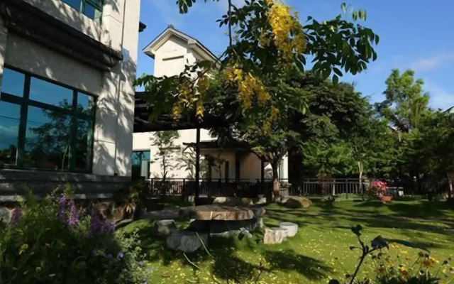Kula B&B