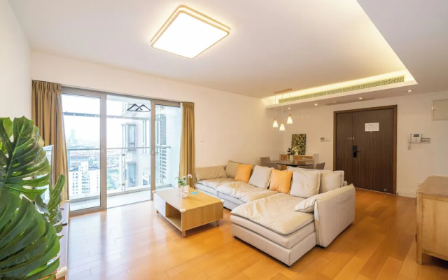 Tyms  3BR 2BA Apt Near Metro